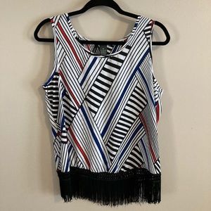 $3😍Bundled New Directions Tank